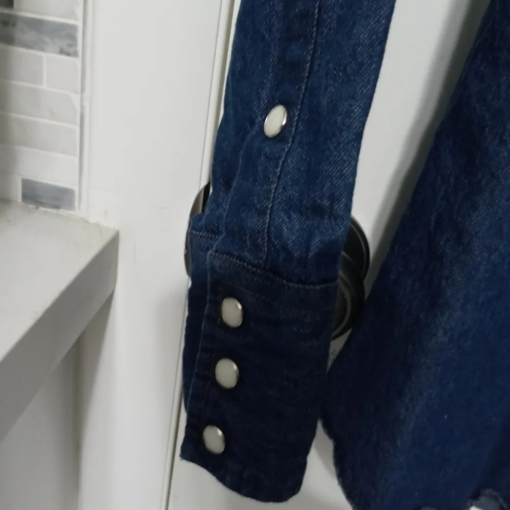 Wrangler pearl button long sleeve denim shirt jacket
